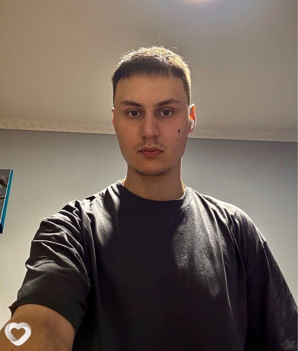 Тимофей, 22, Екатеринбурге — анкета №2702048