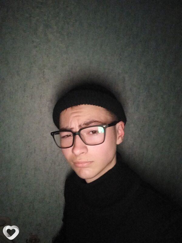 Давид, 20, Барановичах — анкета №2703112