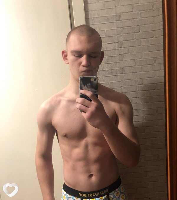 Павел, 20, Раменском — анкета №2702498