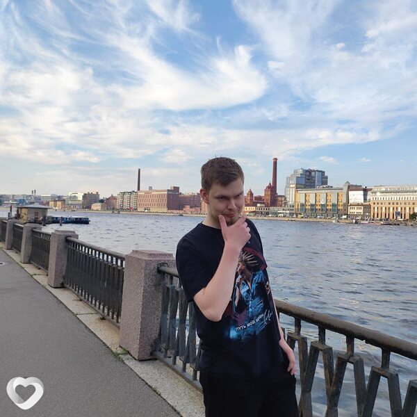 Паша, 23, Санкт-Петербурге — анкета №2702538