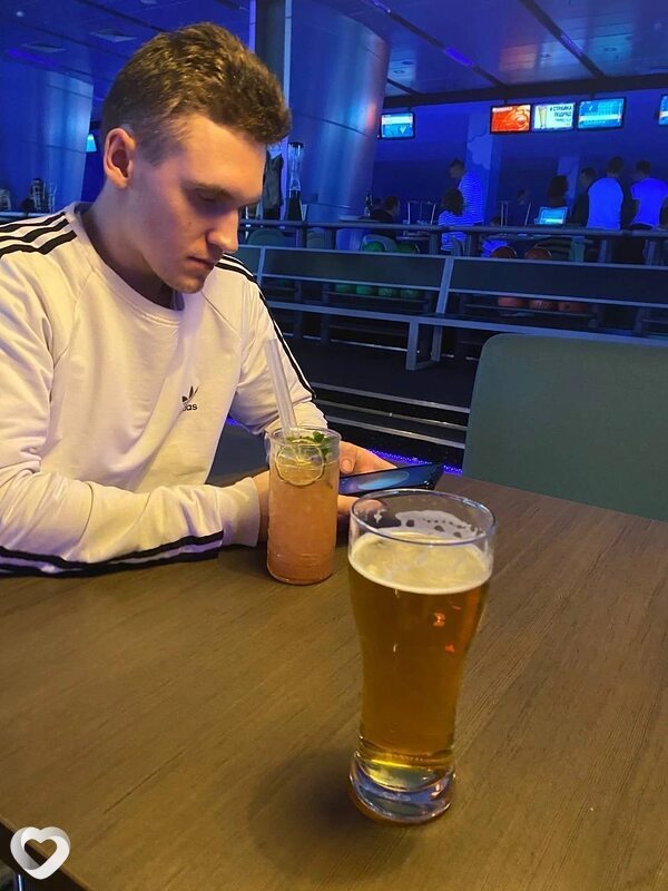 Макс, 20, Москве — анкета №2702714