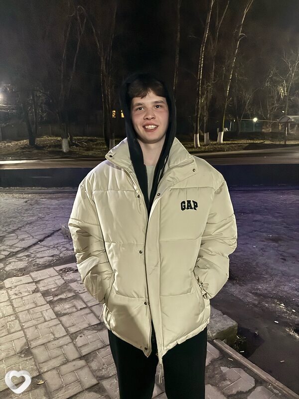Артем, 21, Нижнем Новгороде — анкета №2703010