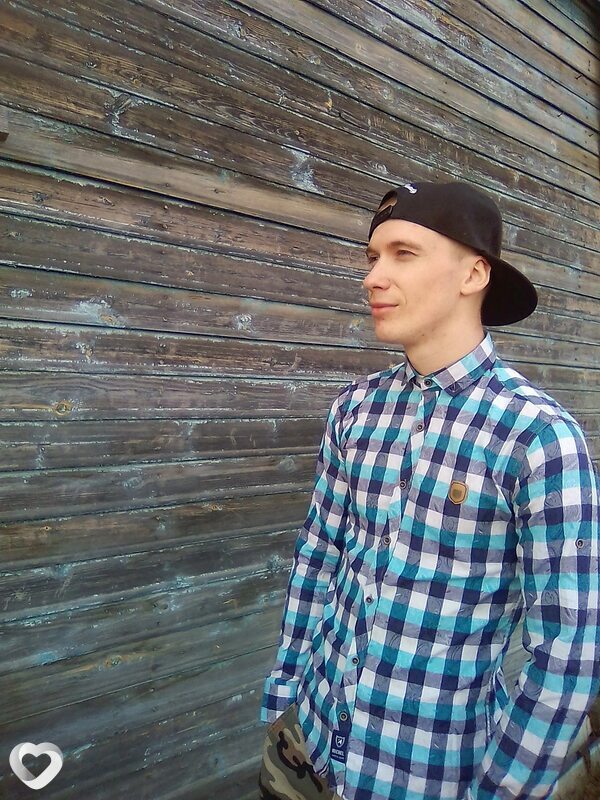 Александр, 31, Архангельске — анкета №2702929