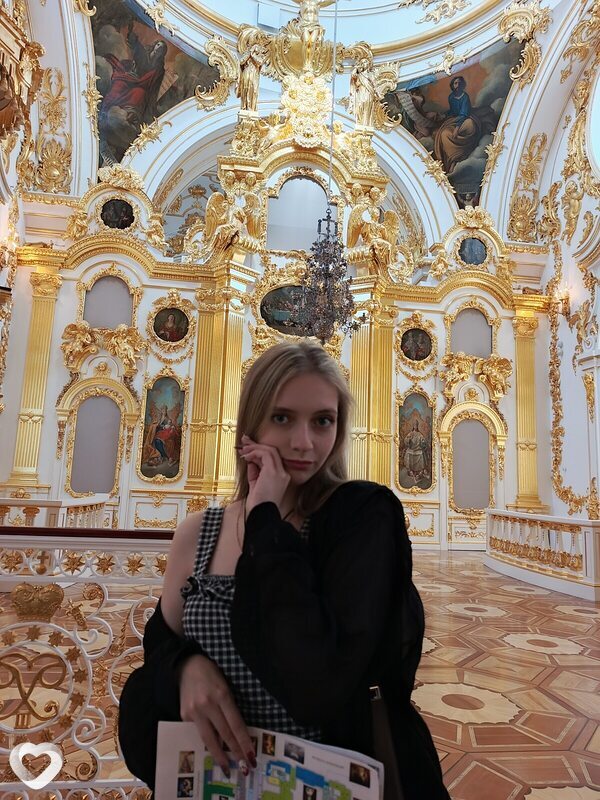 Виктория, 22, Старом Осколе — анкета №2703714