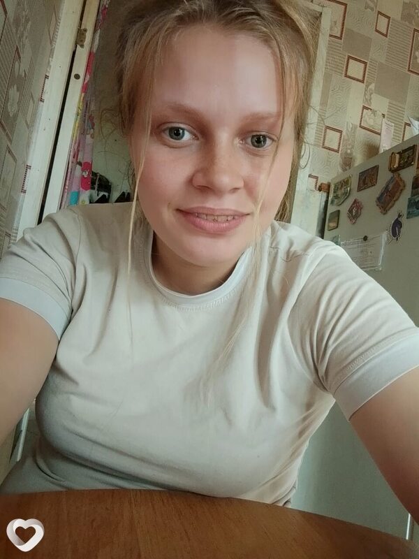 Светлана, 23, Калининграде — анкета №2703168