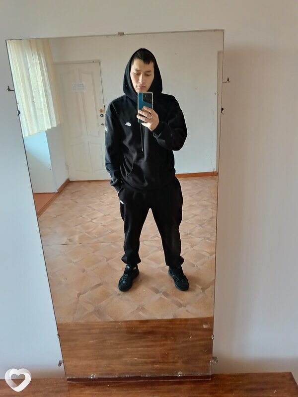 Виктор, 22, Орске — анкета №2703255
