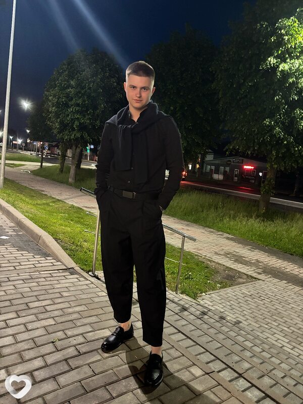 Алексей, 23, Орше — анкета №2703946