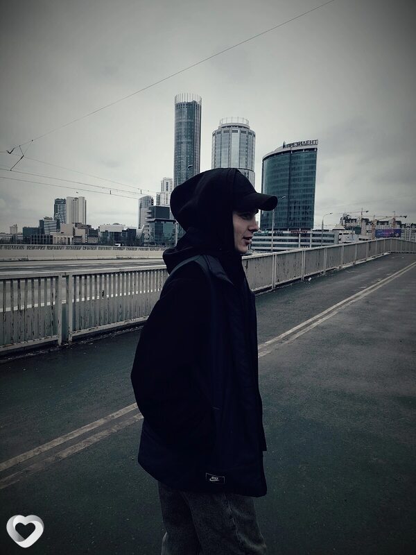 Артём, 20, Нижнем Тагиле — анкета №2703790