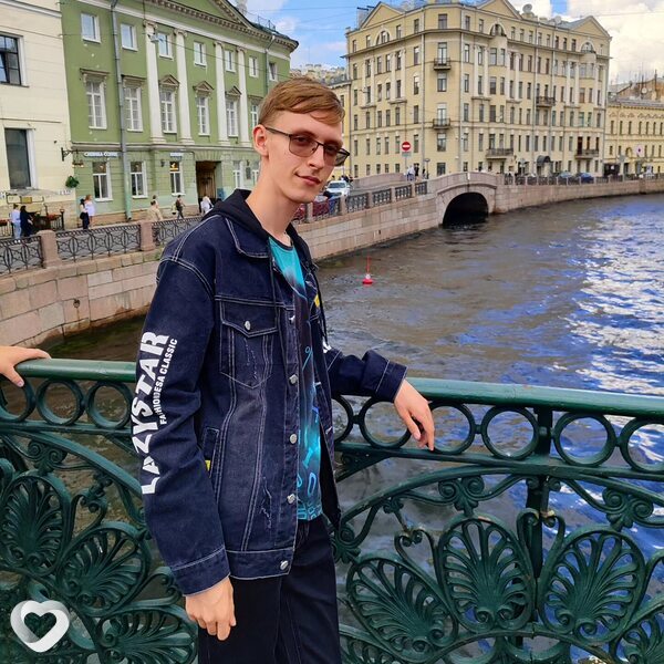 Станислав, 20, Ульяновске — анкета №2704022