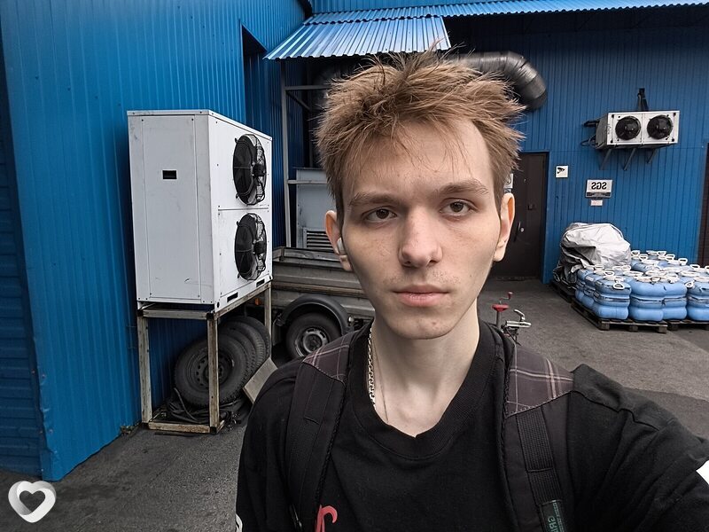 Антон, 21, Новокузнецке — анкета №2703966