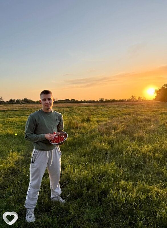 Nikita, 22, Астрахани — анкета №2703970