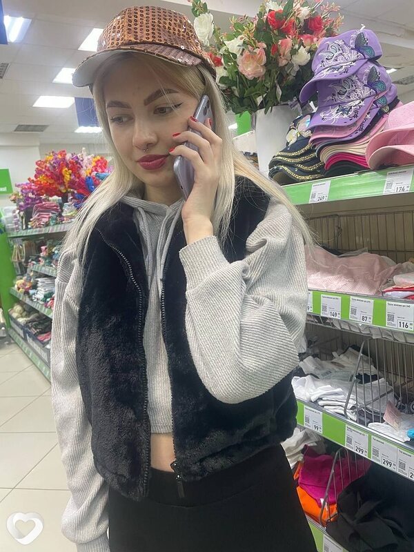 Зайка, 24, Белгороде — анкета №2704071