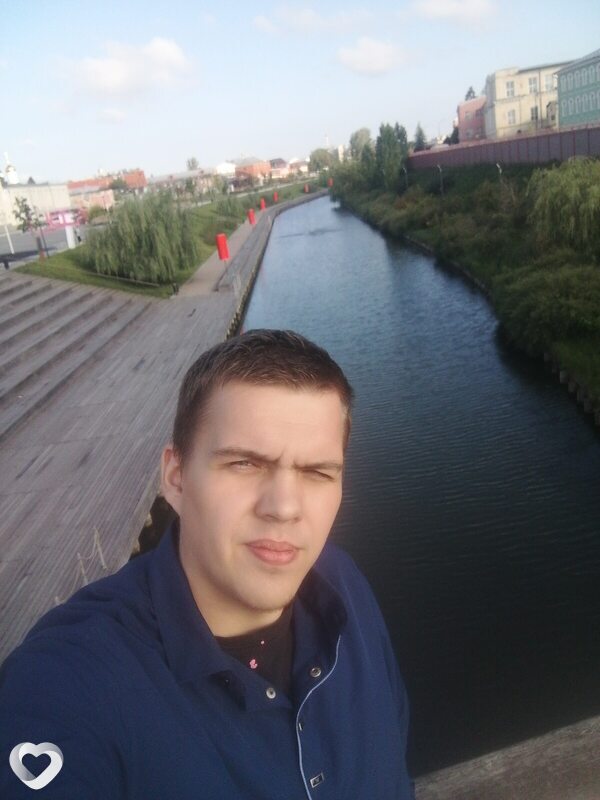 Aleks, 23, Белгороде — анкета №2704158