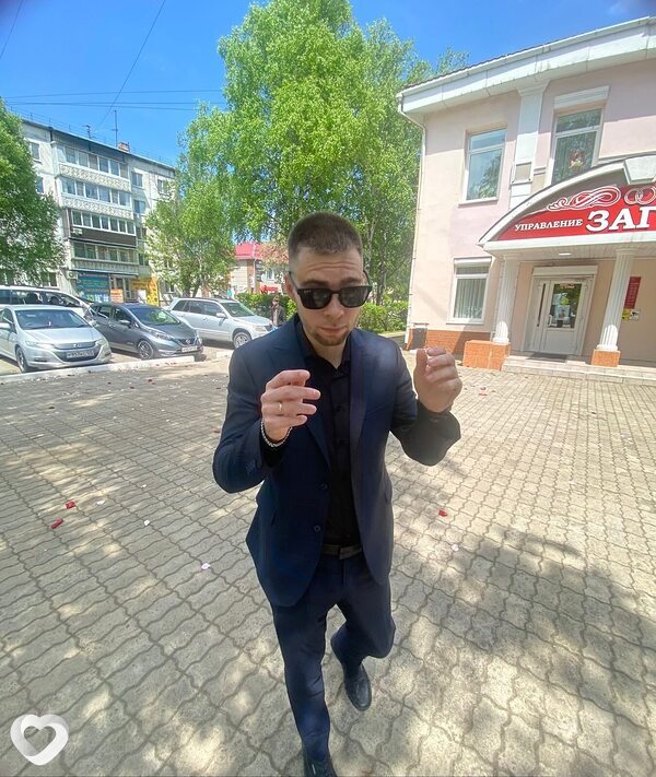 Максим, 27, Уссурийске — анкета №2705093