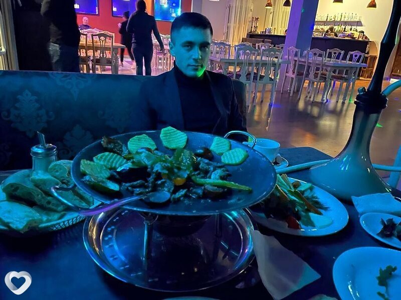 Назар, 35, Екатеринбурге — анкета №2704873