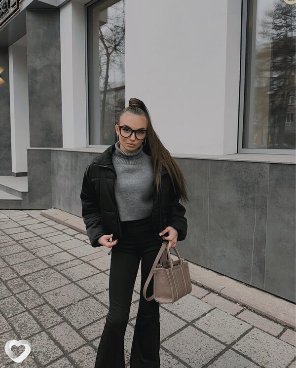 Алина, 19, Санкт-Петербурге — анкета №2704892