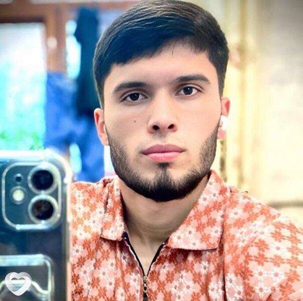 Артур, 26, Екатеринбурге — анкета №2704777