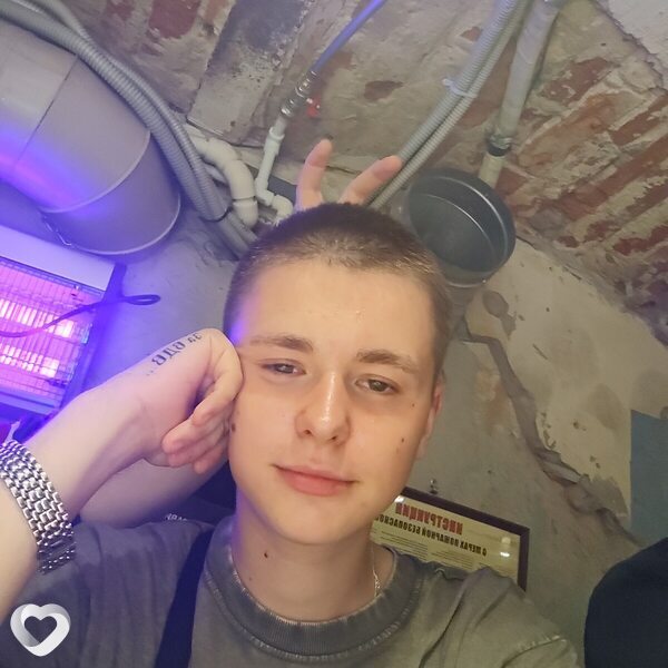 Алексей, 22, Москве — анкета №2704998
