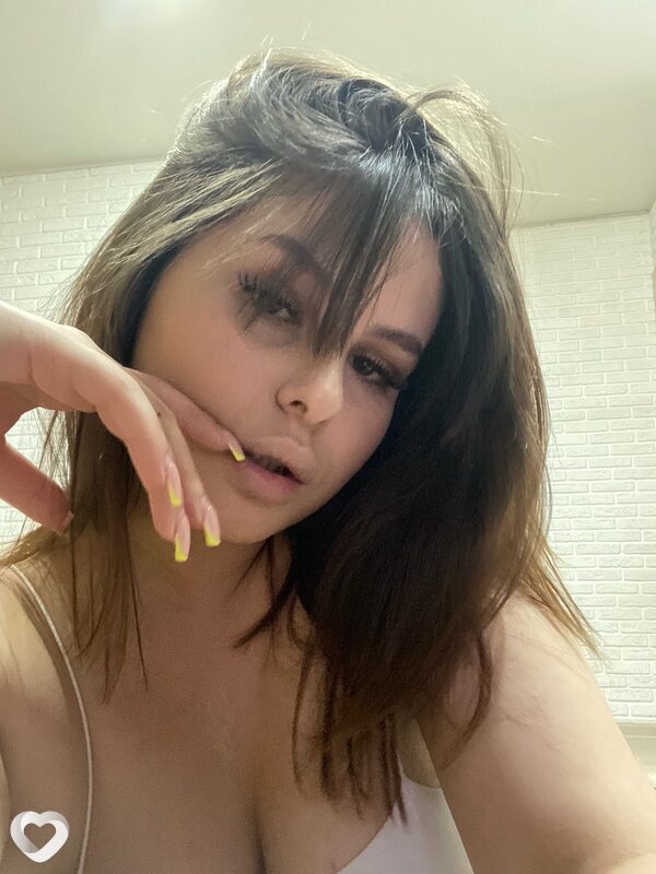 Екатерина, 21, Новосибирске — анкета №2705325