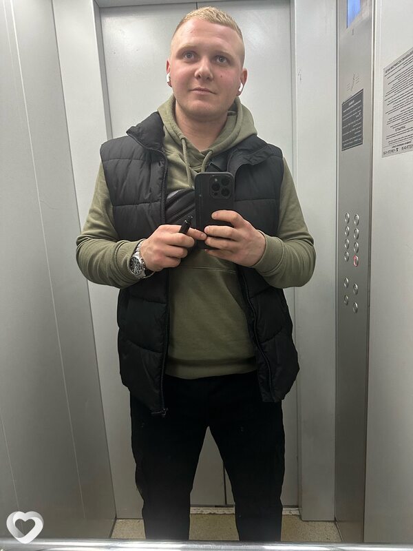 Кирилл, 30, Санкт-Петербурге — анкета №2705457