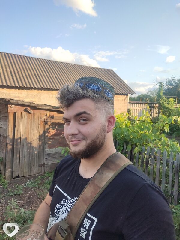 Павел, 27, Иловайске — анкета №2705509