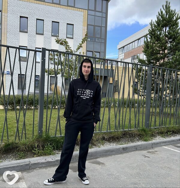 Юрий, 20, Тюмени — анкета №2705574