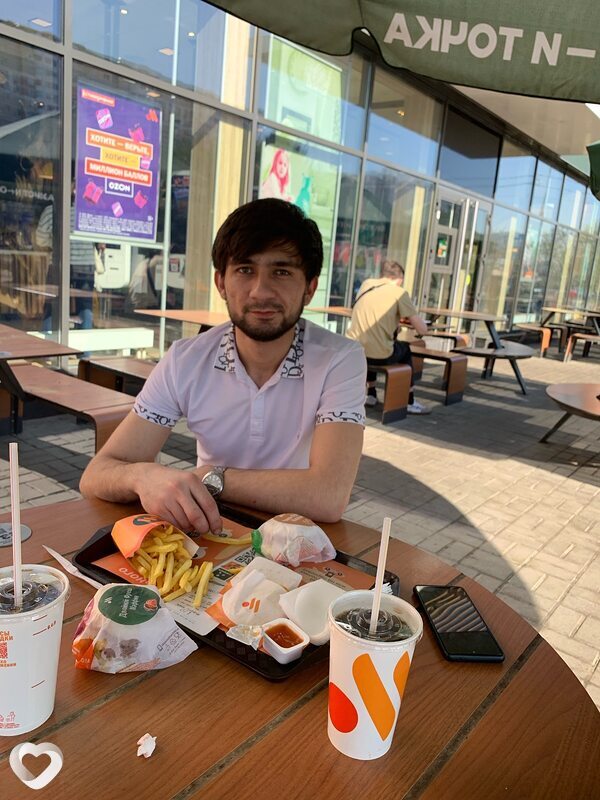 Alik, 25, Москве — анкета №2705936