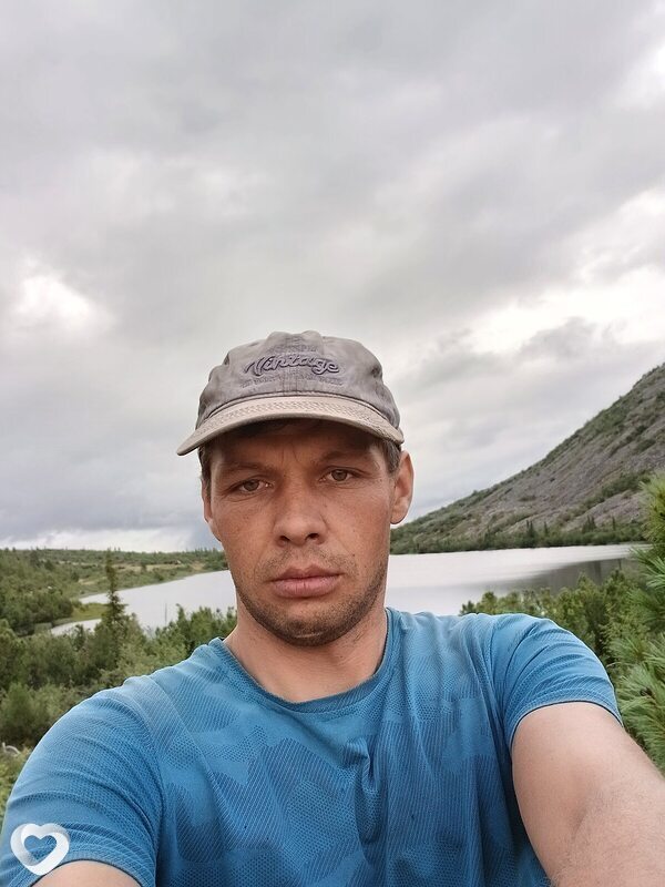 Евгений, 32, Бодайбо — анкета №2705786