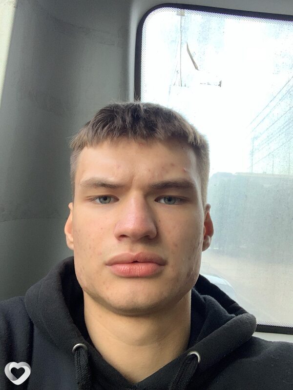 Иван, 21, Рязани — анкета №2705787