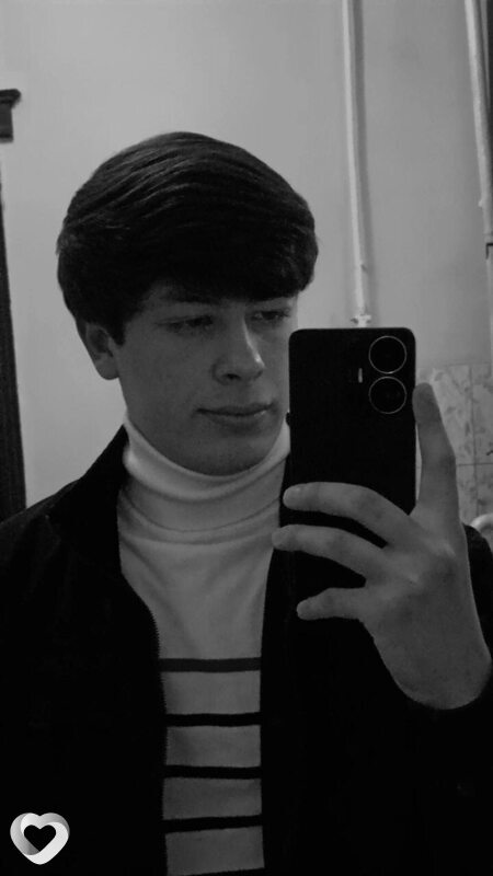Коля, 21, Ульяновске — анкета №2706244