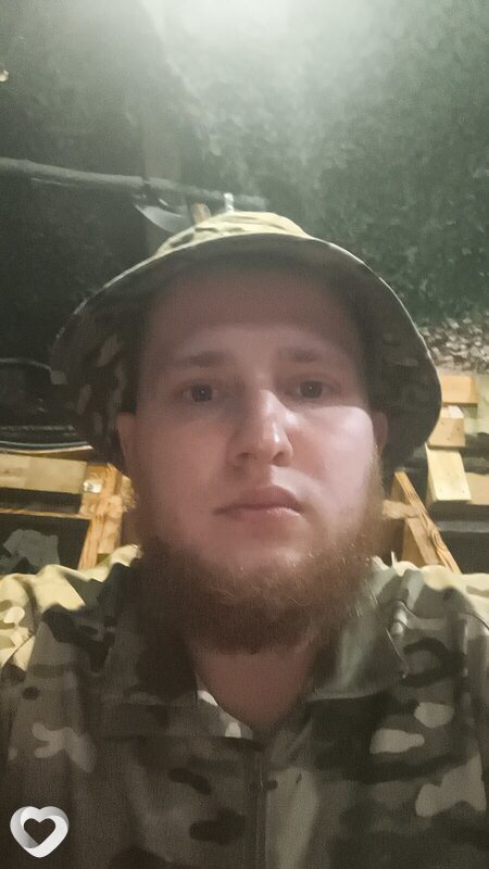 Александр, 19, Курчатове — анкета №2706303