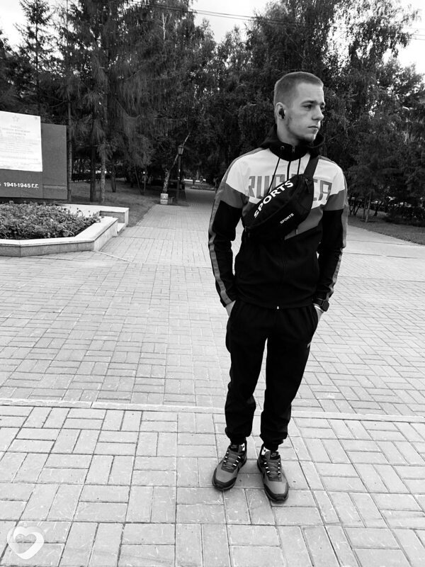 Константин, 23, Новосибирске — анкета №2707317