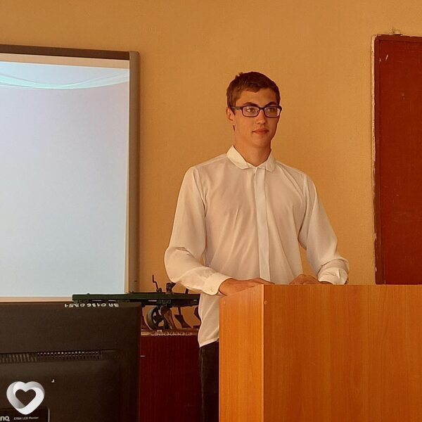 Анатолий, 20, Омске — анкета №2707288