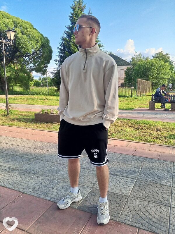 Павел, 21, Санкт-Петербурге — анкета №2707293