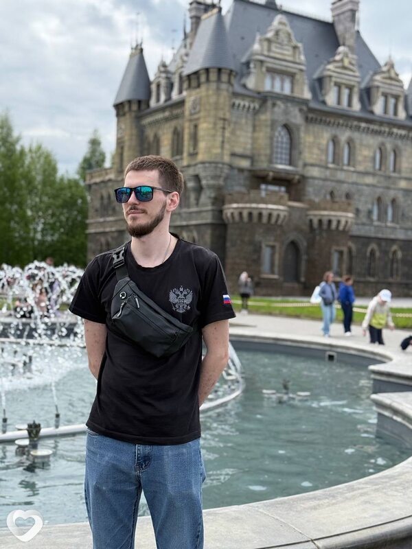 Данила, 27, Москве — анкета №2707386
