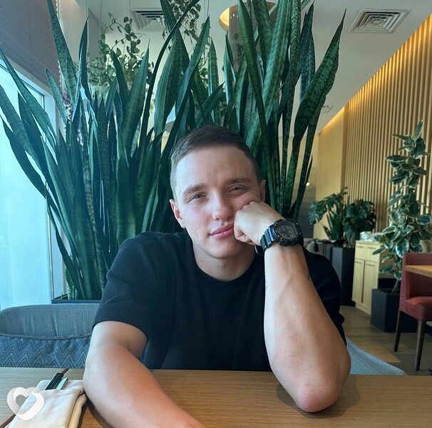 Дмитрий, 24, Москве — анкета №2707525