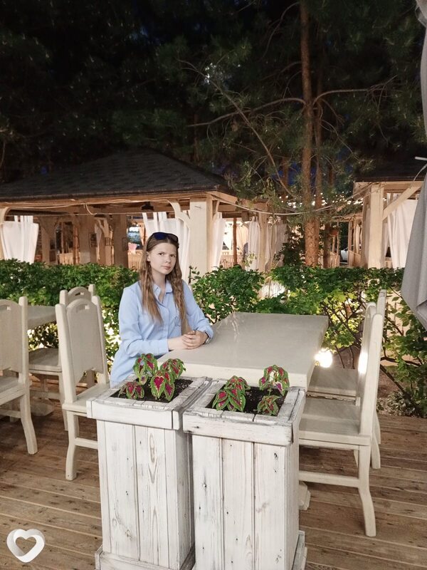 Лина, 27, Саратове — анкета №2707816