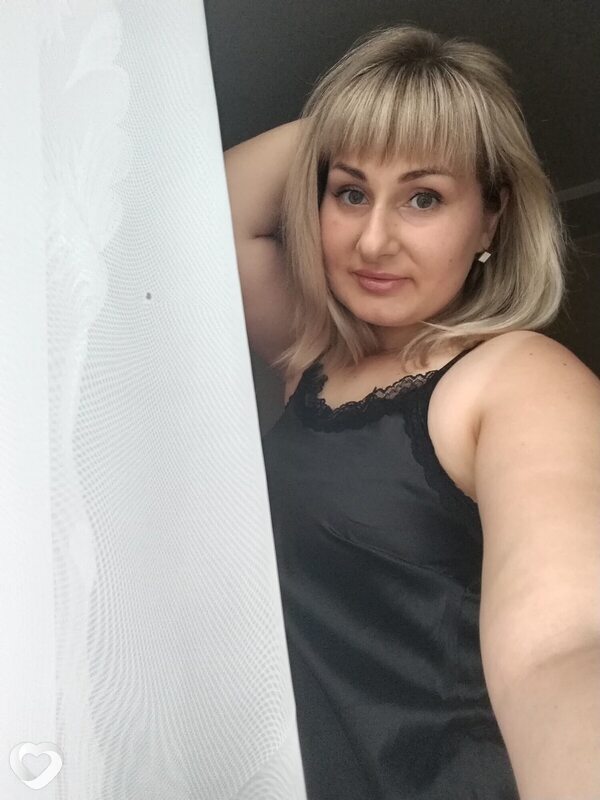 Марина, 27, Ростове-на-Дону — анкета №2707881