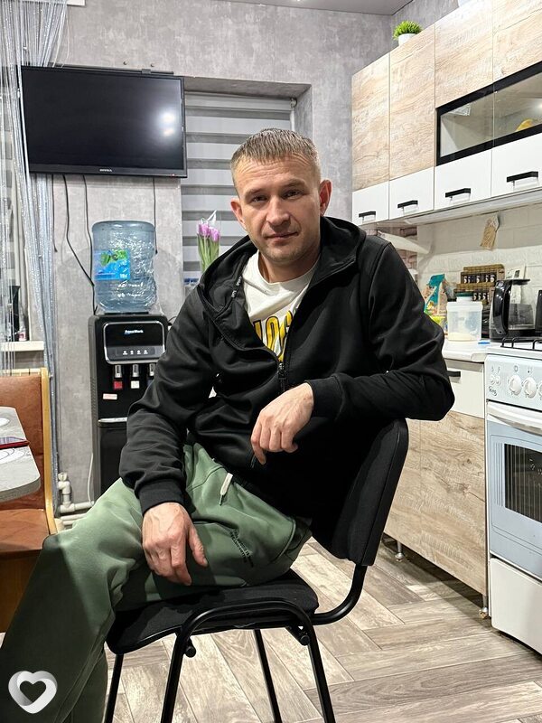 Ден, 40, Ростове-на-Дону — анкета №2707671