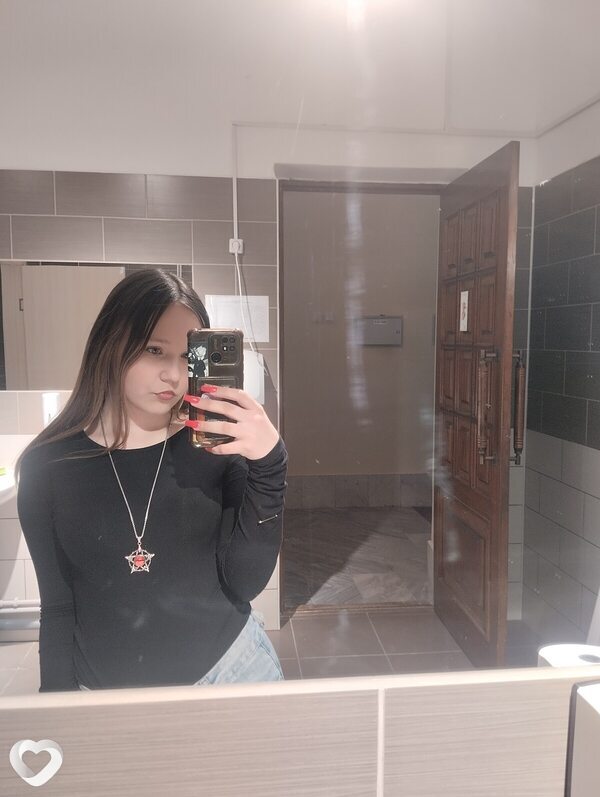 Юлия, 20, Москве — анкета №2707902