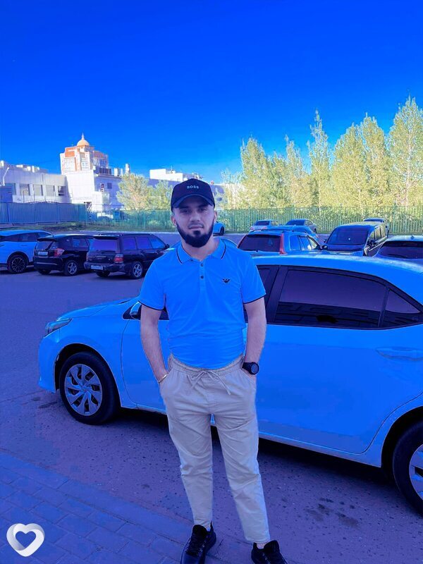 Адам, 27, Барнауле — анкета №2708551