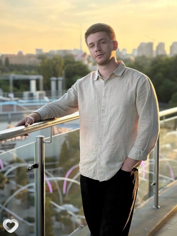 Артём, 28, Волгограде — анкета №2708077
