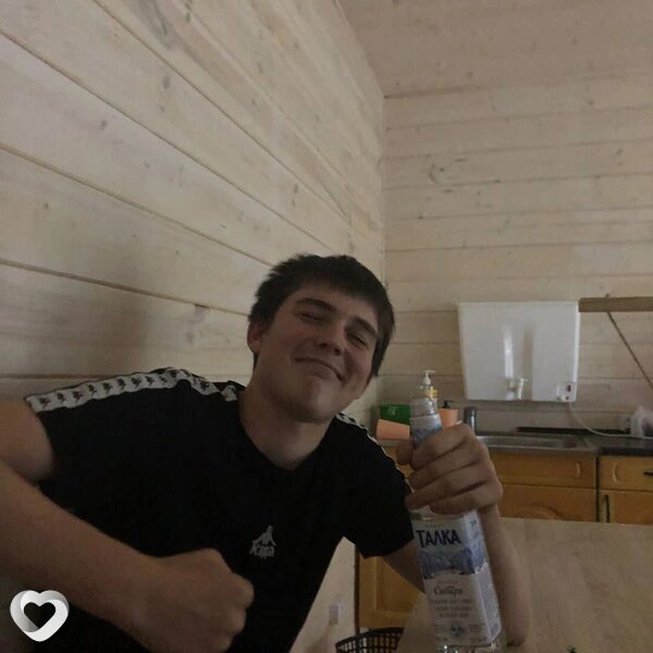 Ilya, 19, Москве — анкета №2708081