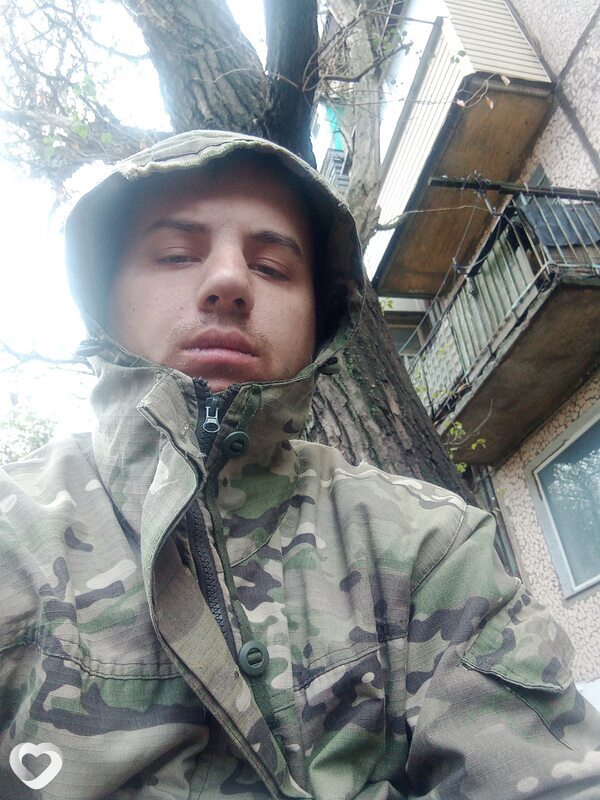Иван Лысенко, 29, Красном Луче — анкета №2708201