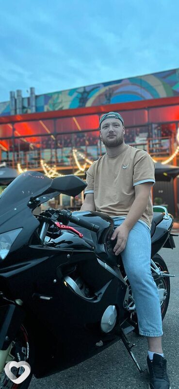 Евгений, 27, Минске — анкета №2708913