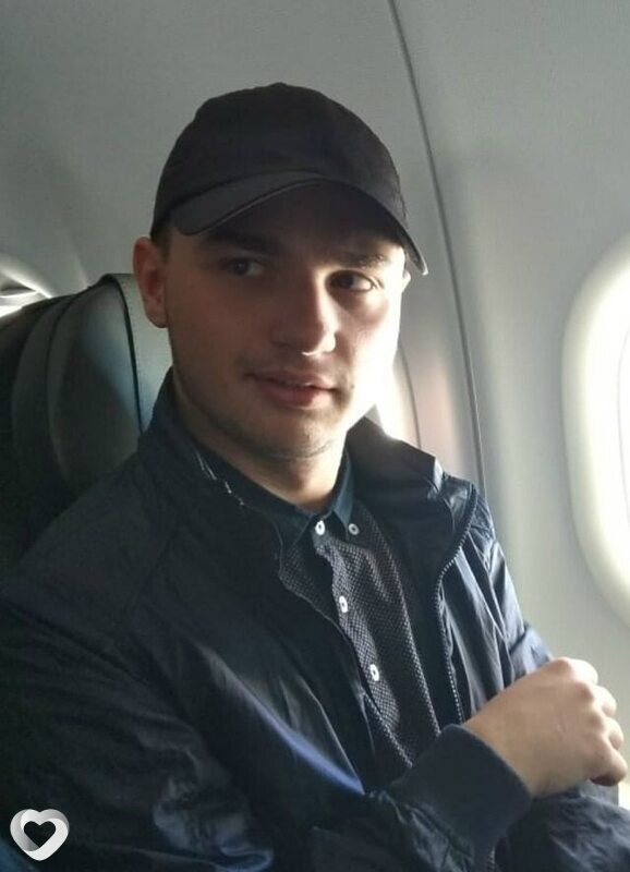 Богдан, 21, Москве — анкета №2709369