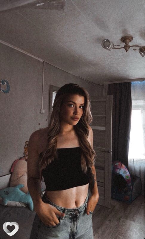 Алина, 24, Арсеньеве — анкета №2709634