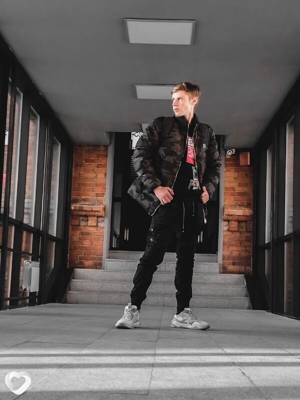 Максим, 23, Чите — анкета №2709685