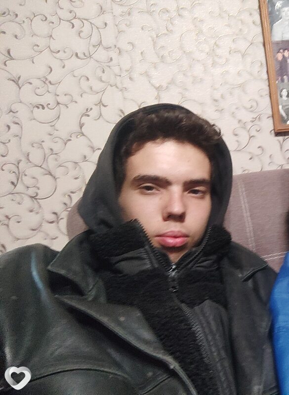 Данил, 19, Новокузнецке — анкета №2709701