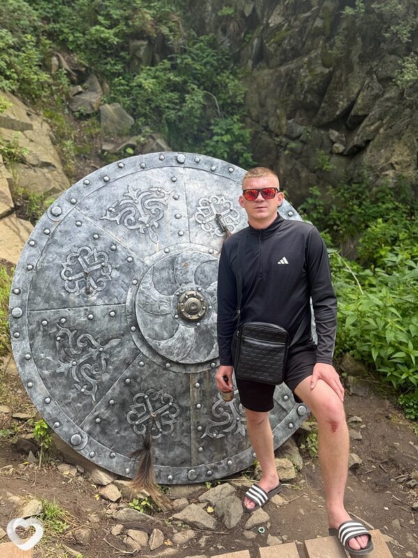 Евгений, 28, Южно-Сахалинске — анкета №2709589